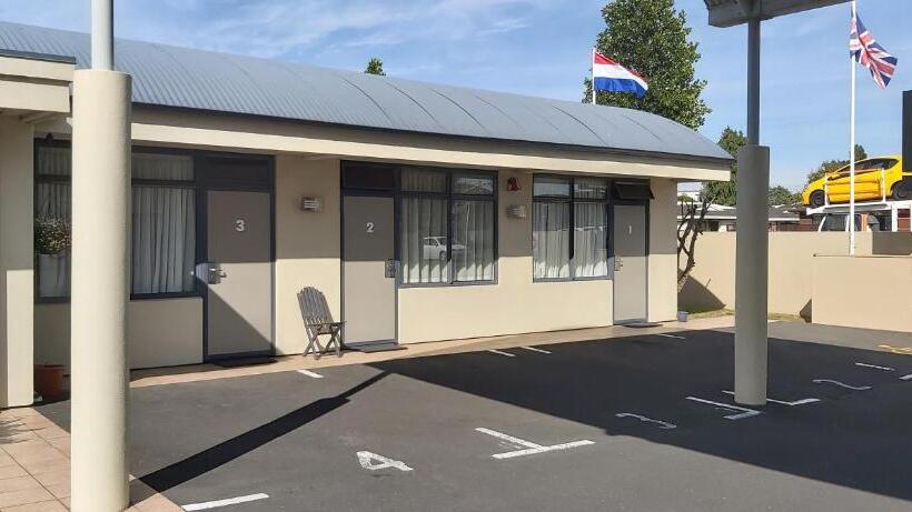 호텔 Academy Motor Inn