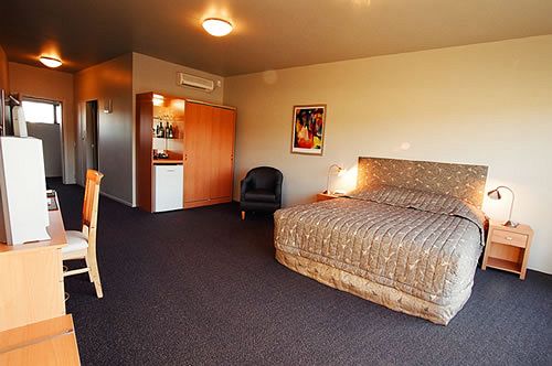 בית מלון כפרי Airport Motor Lodge