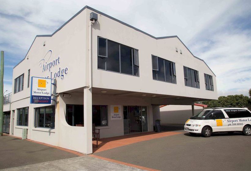 בית מלון כפרי Airport Motor Lodge
