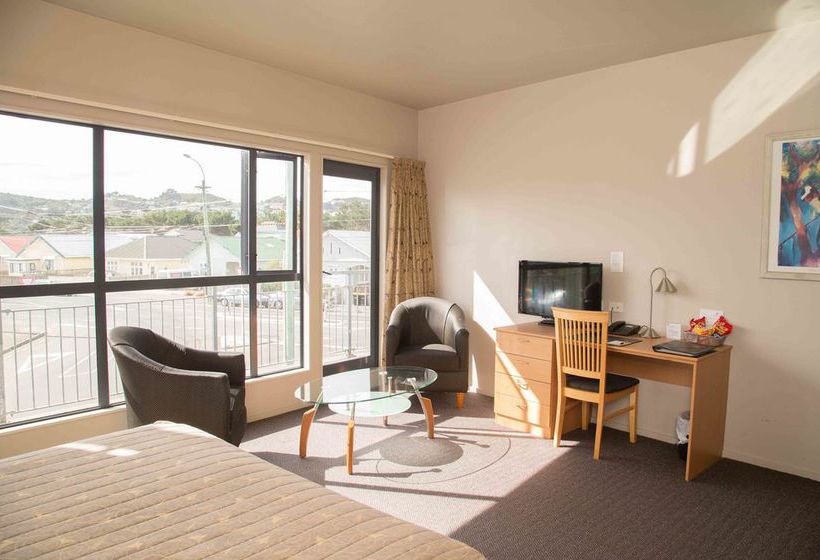 בית מלון כפרי Airport Motor Lodge