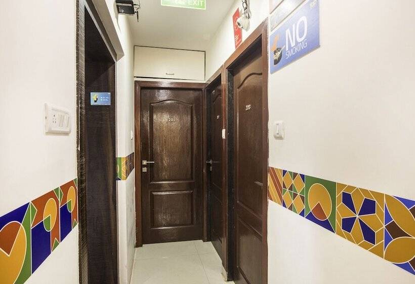 Fabhotel Galaxy Comforts Andheri East