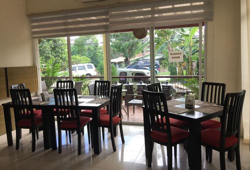 هتل Arabelle Suites