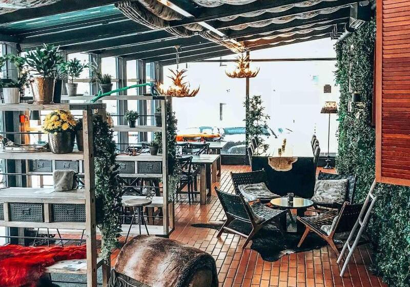 فندق Arctic Light