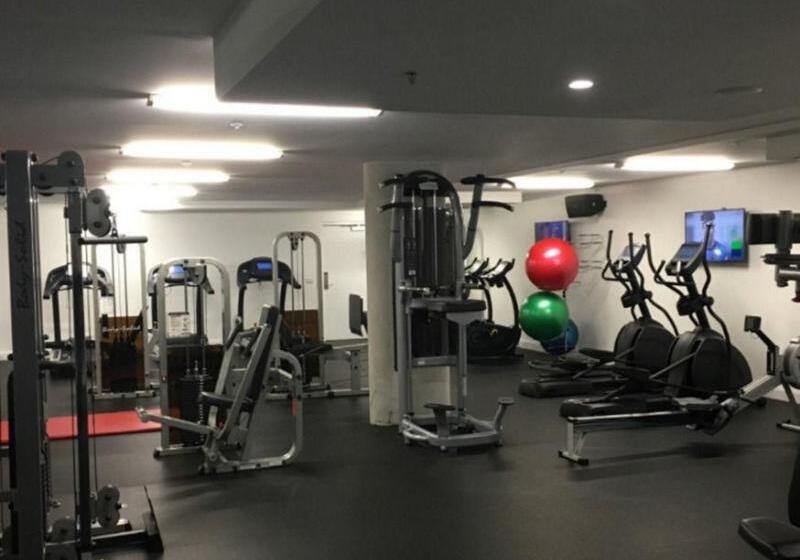 Avenue Hotel Canberra