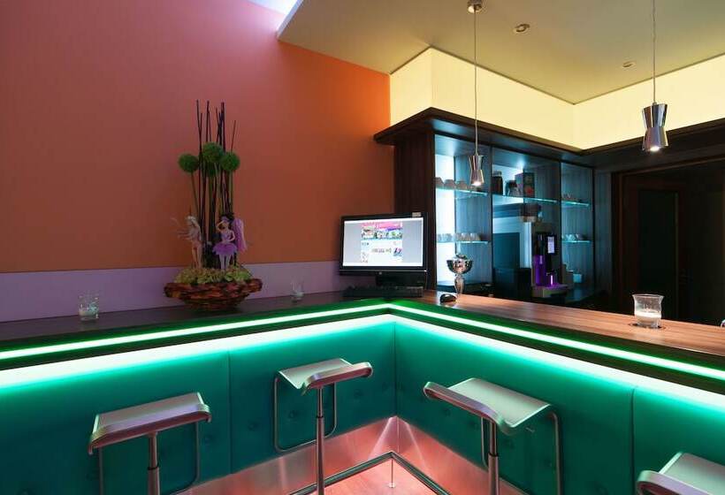 호텔 Bed Nbudget City   Hostel