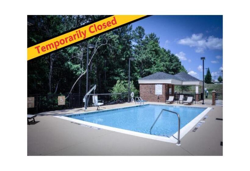 酒店 Candlewood Suites Columbus Northeast, An Ihg