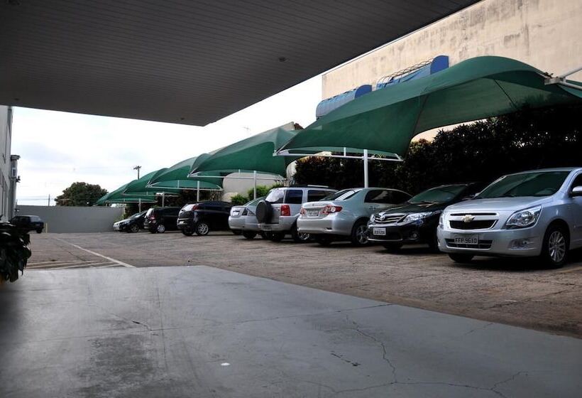 호텔 Carolina Plaza