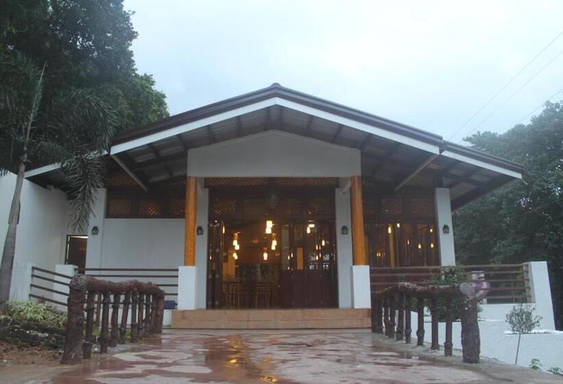 هتل Coron Hilltop View Resort