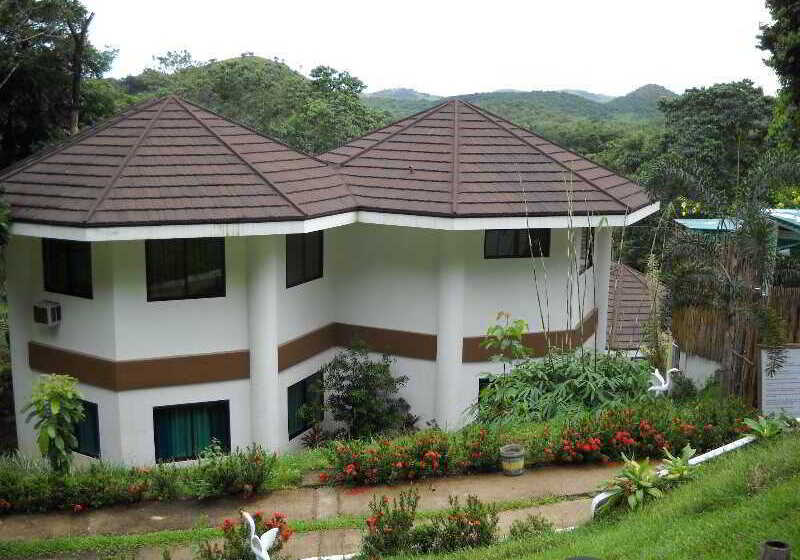 هتل Coron Hilltop View Resort