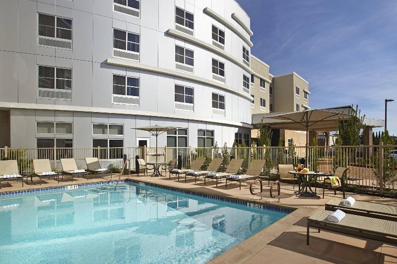 فندق Courtyard by Marriott Sunnyvale Silicon Valley