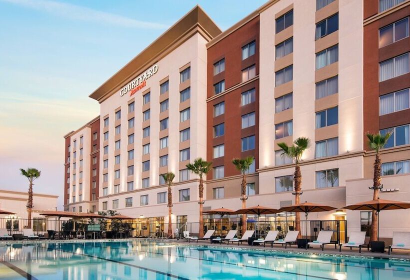 فندق Courtyard By Marriott Irvine Spectrum