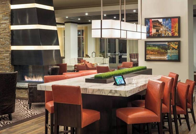 هتل Courtyard By Marriott Irvine Spectrum