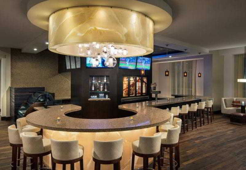 Отель Courtyard By Marriott Irvine Spectrum