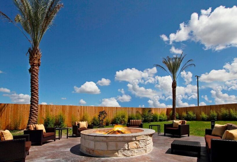 酒店 Courtyard By Marriott Victoria