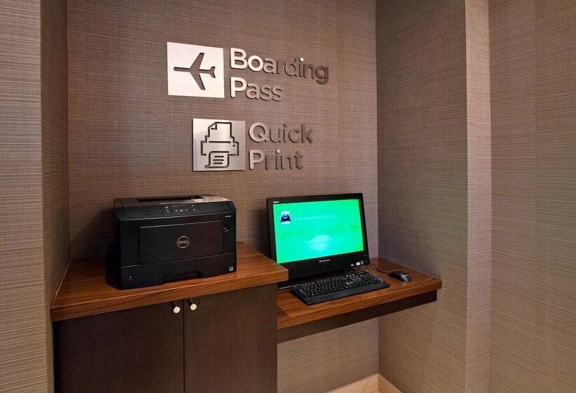 酒店 Courtyard By Marriott Victoria