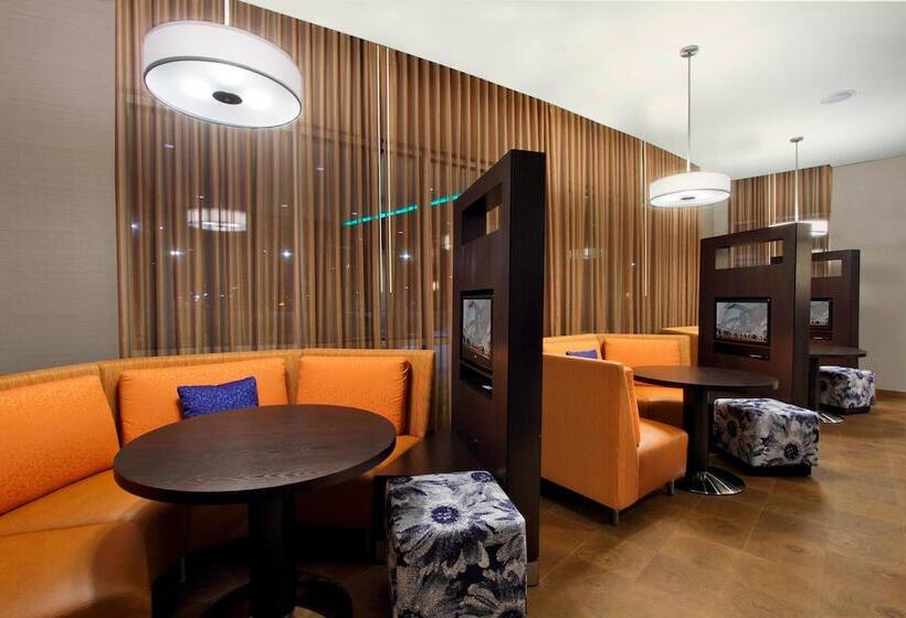 酒店 Courtyard By Marriott Victoria