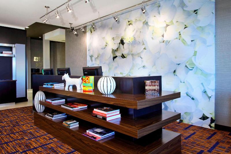 酒店 Courtyard By Marriott Victoria