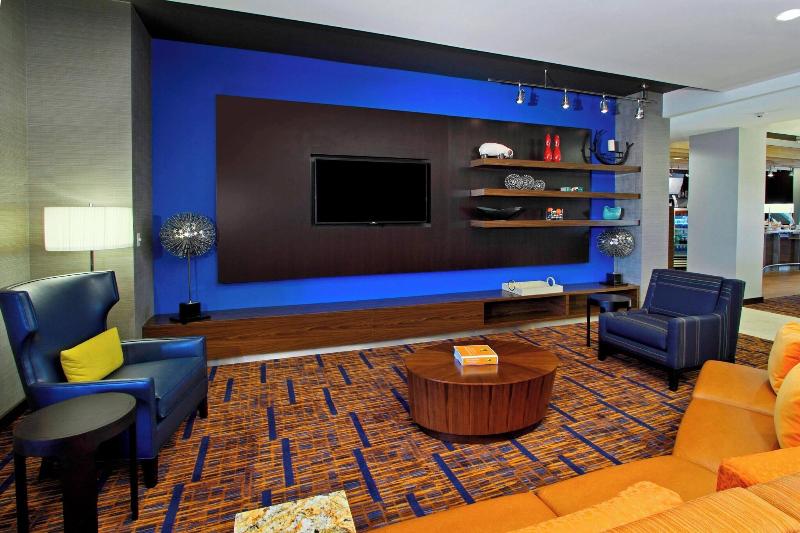 酒店 Courtyard By Marriott Victoria