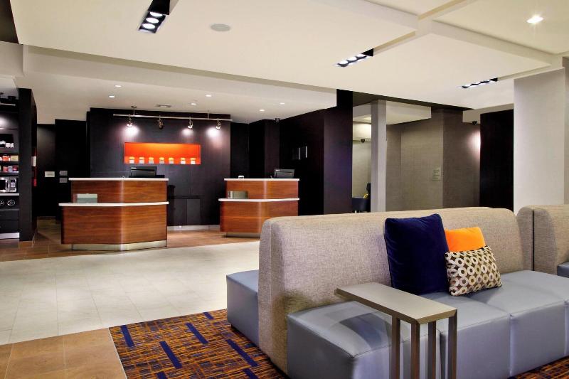 酒店 Courtyard By Marriott Victoria