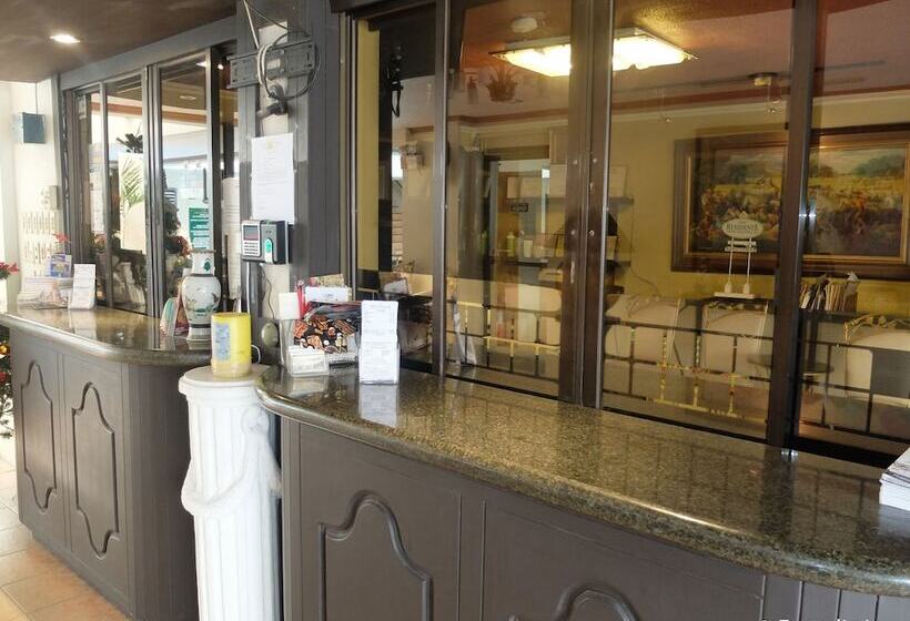 Dm Residente Hotel Inns & Villas