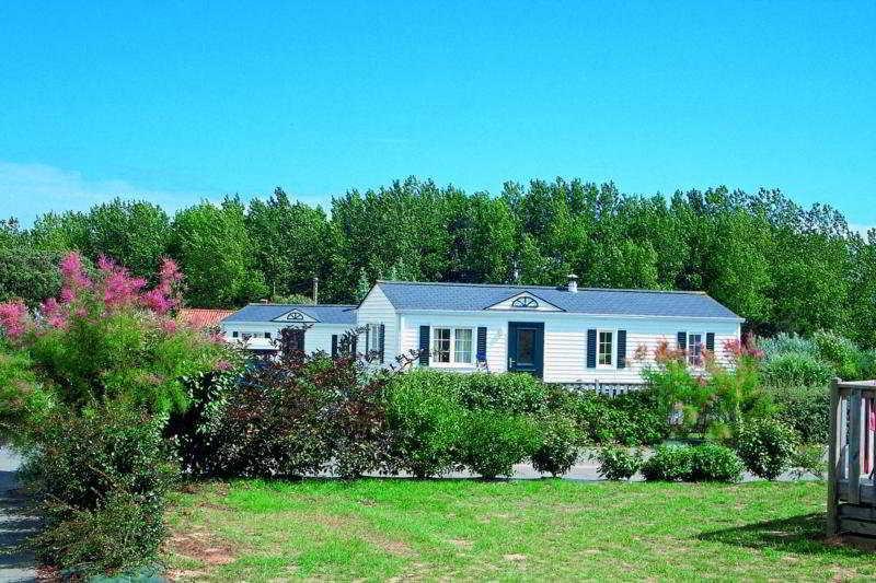 בית מלון כפרי Domaine Résidentiel De Plein Air Odalys  Saint Martin