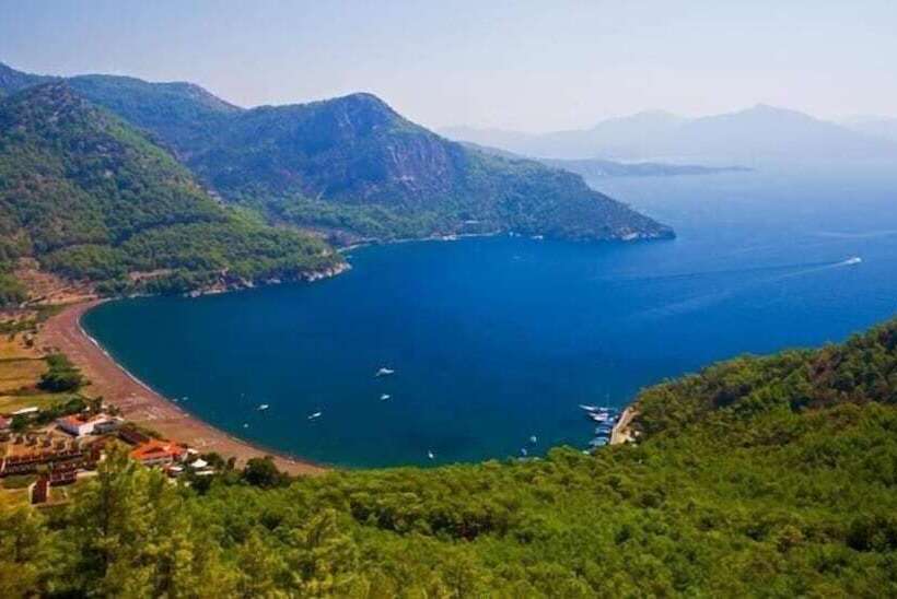 בית מלון כפרי Ekincik Beach