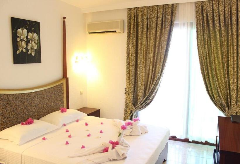 酒店 Ekincik Beach