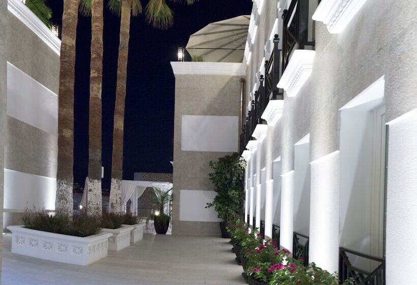 Ena Boutique Hotel & Residences