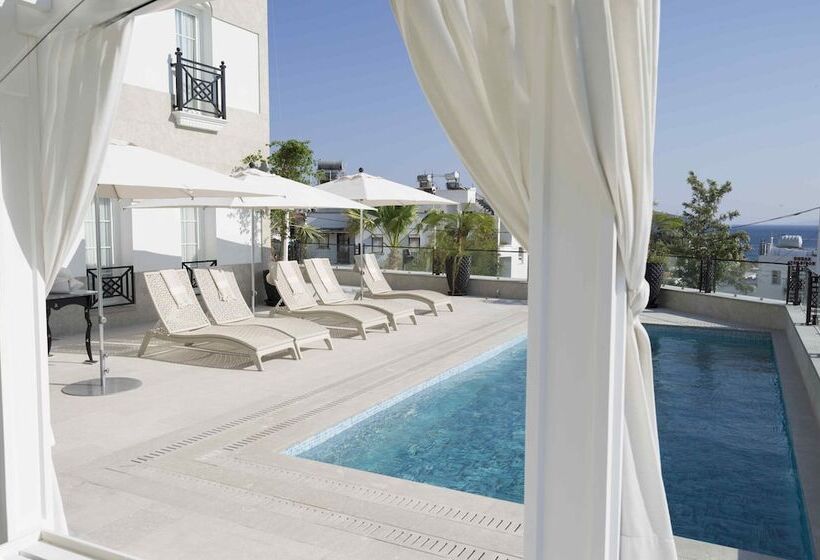 Ena Boutique Hotel & Residences