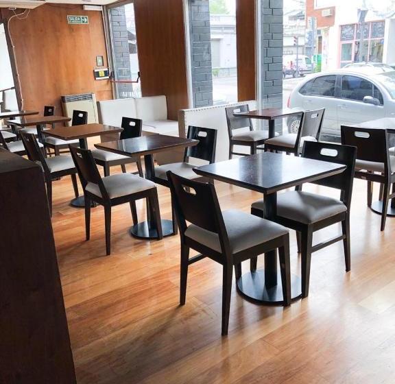 ホテル Estación Callao