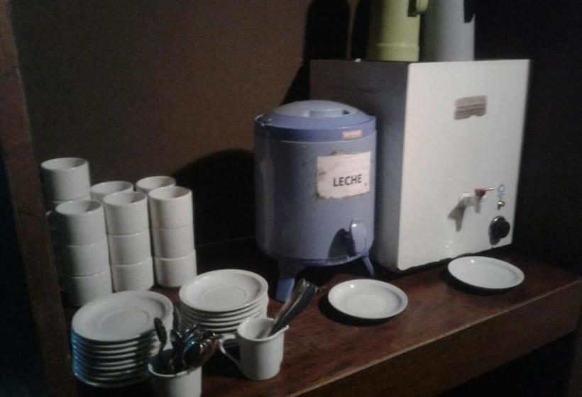 ホテル Estación Callao