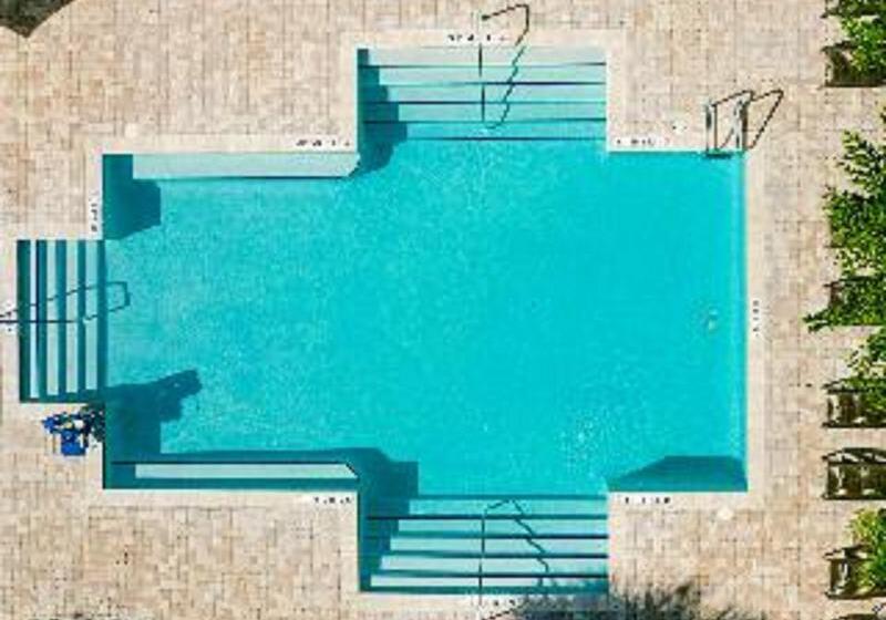 בית מלון כפרי Faro Blanco Resort & Yacht Club Marathon, Curio By Hilton