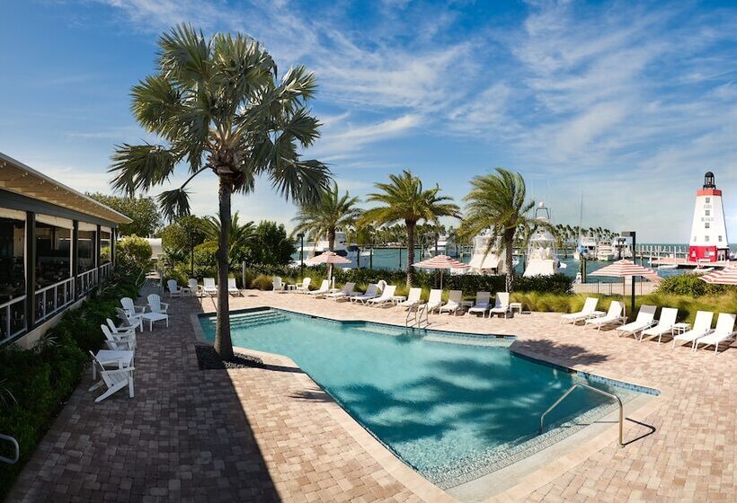 בית מלון כפרי Faro Blanco Resort & Yacht Club Marathon, Curio By Hilton