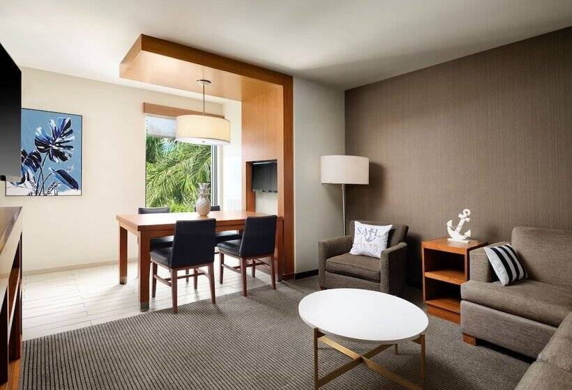 בית מלון כפרי Faro Blanco Resort & Yacht Club Marathon, Curio By Hilton