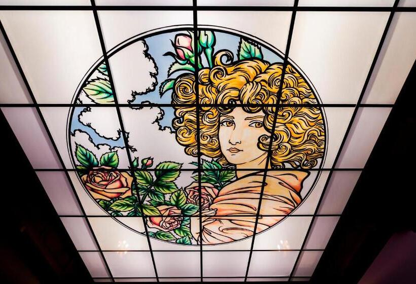 בית מלון כפרי Golden House