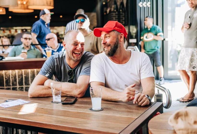 בית מלון כפרי Gosford