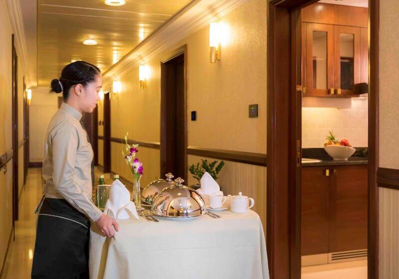 Отель Grand Mercure Majlis Residences