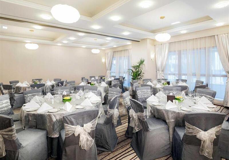 Отель Grand Mercure Majlis Residences