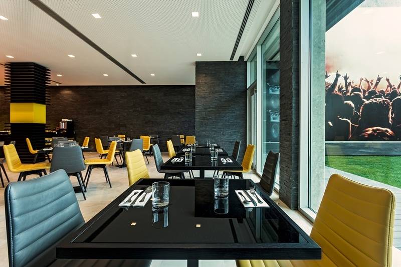 هتل Hf Fenix Music