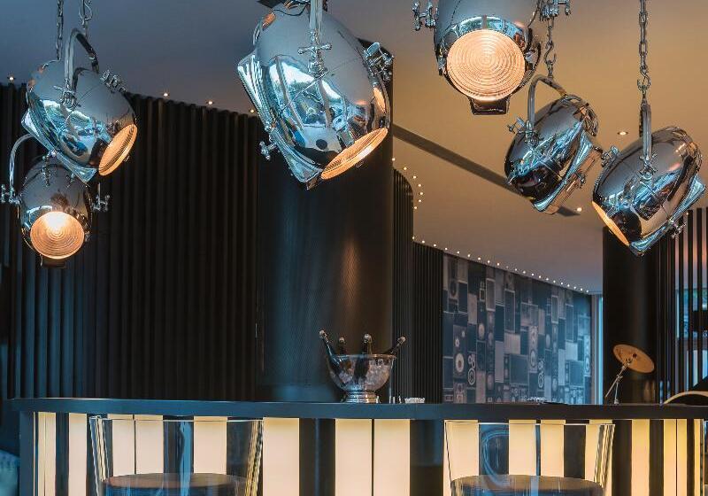 هتل Hf Fenix Music