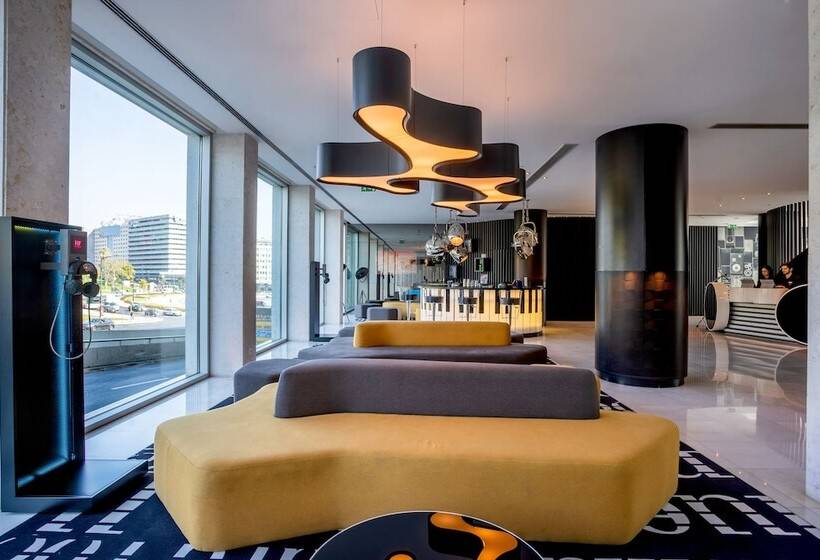 هتل Hf Fenix Music