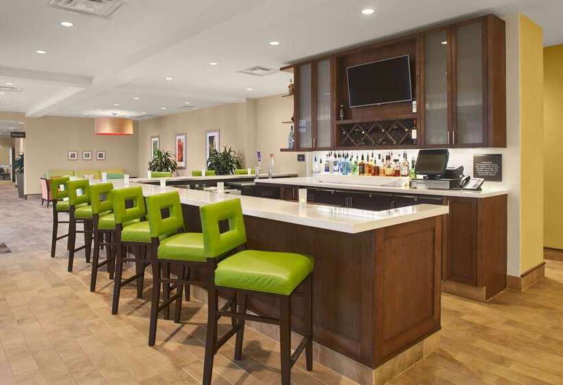 Отель Hilton Garden Inn Akron