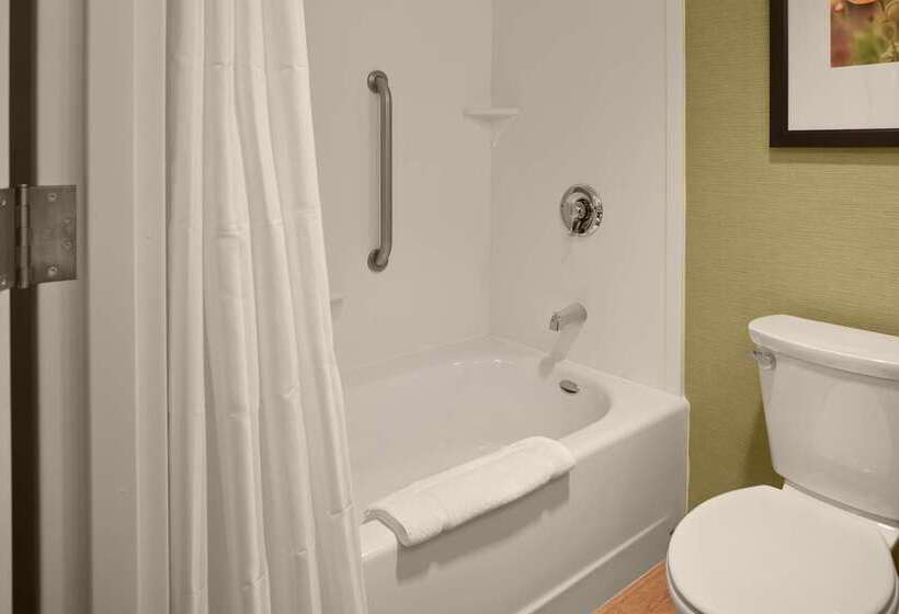 Отель Hilton Garden Inn Akron