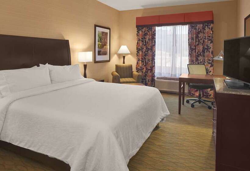 Отель Hilton Garden Inn Akron