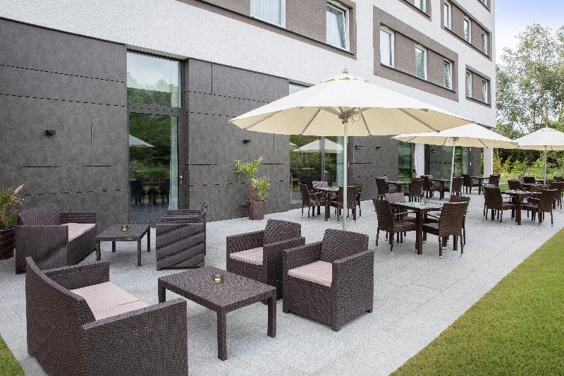 Отель Holiday Inn Express Friedrichshafen, An Ihg