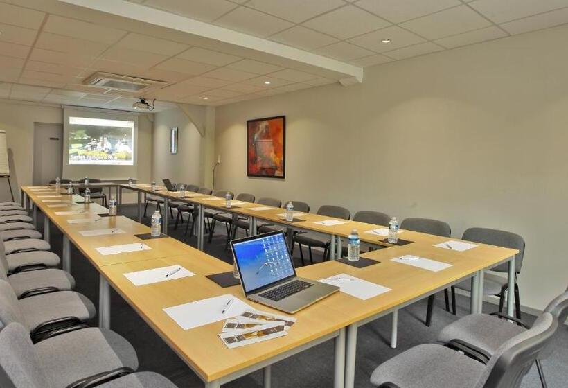 בית מלון כפרי Hôtel Le Madrigal