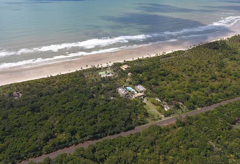 בית מלון כפרי Ilheus North