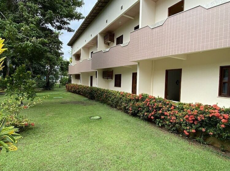 בית מלון כפרי Ilheus North