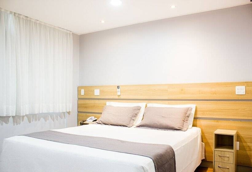 ホテル Imperial Plaza