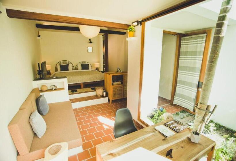 Iroha Garden Hotel & Resort